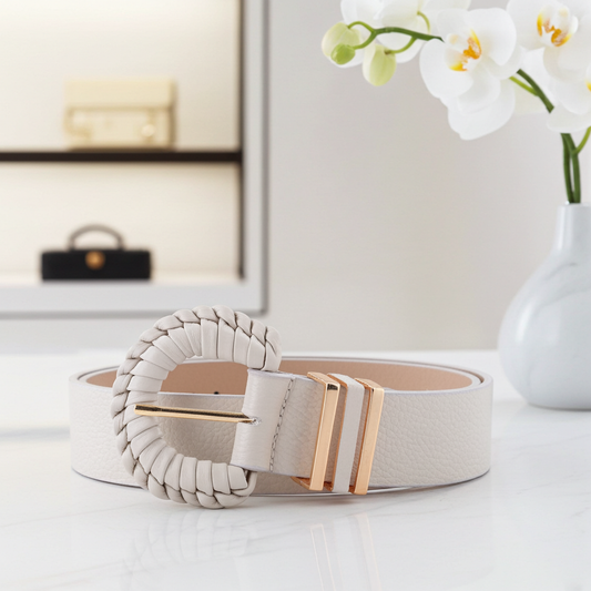 Cinto Feminino de Couro com Fivela Tressê Redonda Marfim