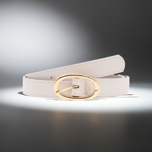 Cinto de Couro com Fivela Oval Metálica Marfim
