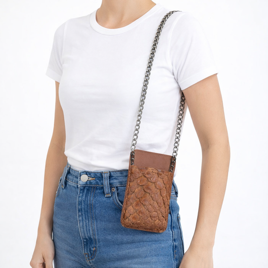 Porta Celular Pirarucu Caramelo